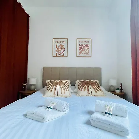 Appartement Le Saint Nicolas, Hypercentre, Lr123 La Rochelle (Charente-Maritime)