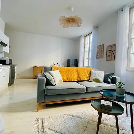 Le Saint Nicolas, Hypercentre, Lr123 *