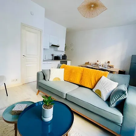 Le Saint Nicolas, Hypercentre, Lr123